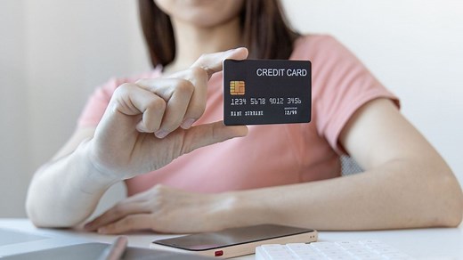 You eat a credit card's worth of plastic every week, says a new study