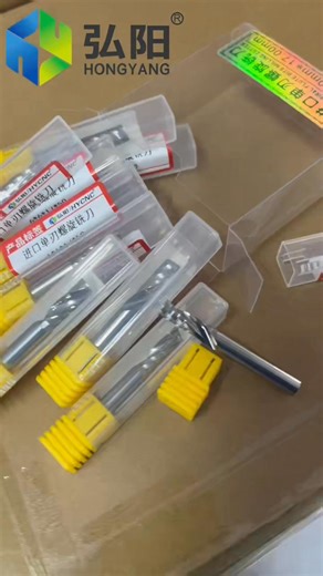 ☎️WhatsApp: 8617866978112 📮Email:sales01@hycncparts.com Website:https://en.hycncparts.com "6*6*17*50 Imported Single-Flute Spiral End Mill – Precision Cutting at Its Finest! ✂️ Imported quality meets top-tier design: single-flute spiral structure delivers smooth, burr-free cuts on wood, acrylic, aluminum, and more. 6*6*17*50 dimensions (shankcutting diameterflute length*overall length) fit CNC routers, engraving machines, and industrial machining setups.Durable, wear-resistant, and optimized fo