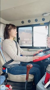 Beautiful female bus driver. #truck #truckdriver #trucking #travel #female #driver #truckdriving