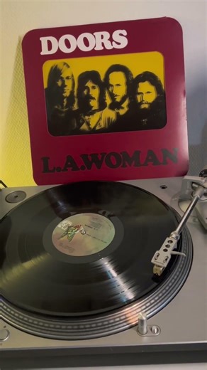 Experience a Doors classic with TikTok user u/bobby.on.wax as he spins L.A.WOMAN.
