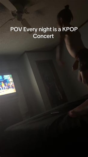 Choke Hold Challenge at KPOP Concerts