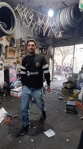 ‎★بنی سیبل★ طنز/خنده دار/ سرگرم کننده 😂‎ on Instagram‎: "با صدای کم گوش کن 🤣 وقتی اسم رفیقتو توی گوشی عشقم سیوی می کنی وای😅😅 پیج منو دنبال کن تا بیشتر بخندی 😉 خنده های زیبا با چاشنی تلخ #اکسپلور #virareels #ᴇxᴘʟᴏʀᴇᴘᴀɢᴇ #explorepage✨ #instaviral gym artist yummy yoga o nature model explorepage wedding beach a"‎