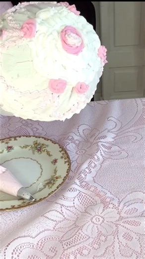 Let’s create a jumbo fake bake cupcake using Dollar Tree supplies! 🧁 | Olivia's Romantic Home DIY