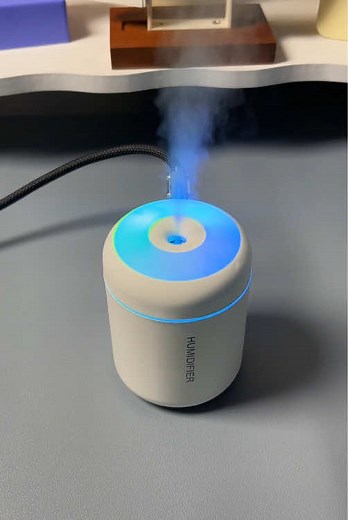 Mini Aroma Diffuser: USB Powered Cool Mist Humidifier