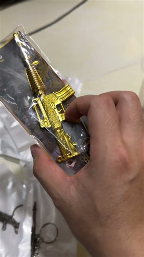 Wow, I got this mini prize-drawing machine online for under $1