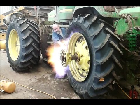 How to mount a tractor tire