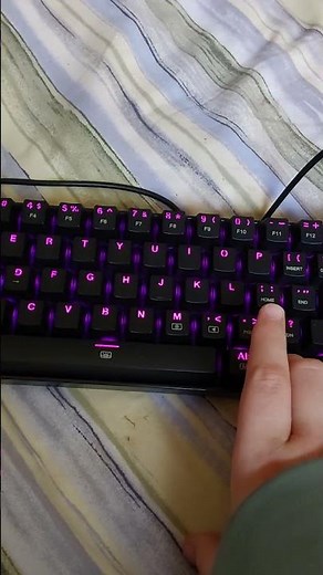 HOW TO CHANGE COLORS ON YOU K630 READDRAGON KEYBOARD!