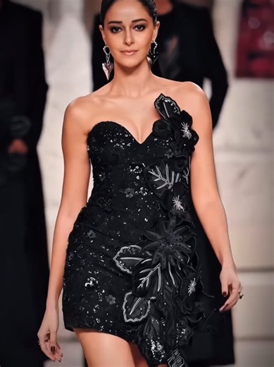 Ananya Panday's Stunning Modeling Skills on Display