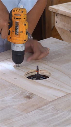 36K views · 299 reactions | DIY Making Table Router Jig For Woodworking Projects Part 1 #routerjig #tablerouter #woodart #wooddesign #woodcraft #woodworking #wood #tipswoodworking #wooddiy #woodwork #woodworkingart #maker #woodmaker #carpentery #carpenter | Woodworking Crafty | Facebook