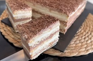 Keks torta sa 2 čokoladna fila (VIDEO)