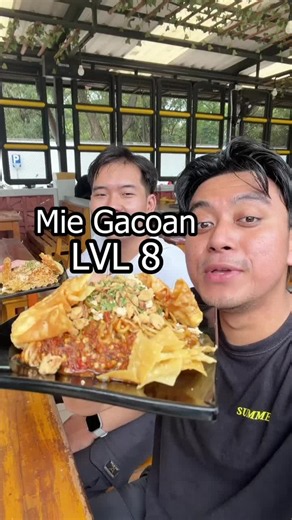 Mie Gacoan LVL 8 VS Mie Hompimpa LVL 8 #food #challenge #star #review #fyp