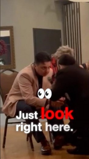 His hypnosis technique is next level #hypnosis #shorts
