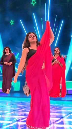 tip tip barsa pani 💧 supriya chavan amazing dance cover | viral performance #shorts