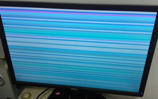 电脑蓝屏不可怕，电脑出现花屏时的自检修复方法