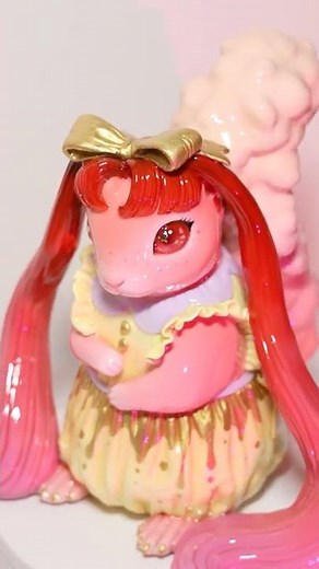 Cute squirrel sculpture inspired by Sailor Moon 💫