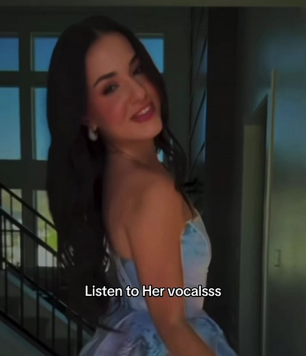 Jessica Baio's Incredible Vocal Performance