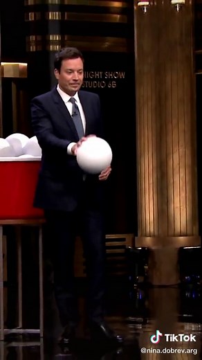 Nina dobrev 1 Jimmy 0🤣 #ninadobrev @nina #thevampirediaries #netflix #jimmyfallon