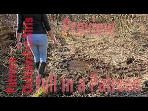 2025 - jeans and Leather in cold mud