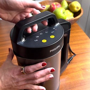 158K views · 465 reactions | From warm soups and green smoothies to almond milk and quinoa, this soup and smoothie machine does it ALL! No pot-watching or stirring required. Get it on Amazon: https://foodtv.com/3vd1tYF (We may make  from these links!) | Food Network | Facebook