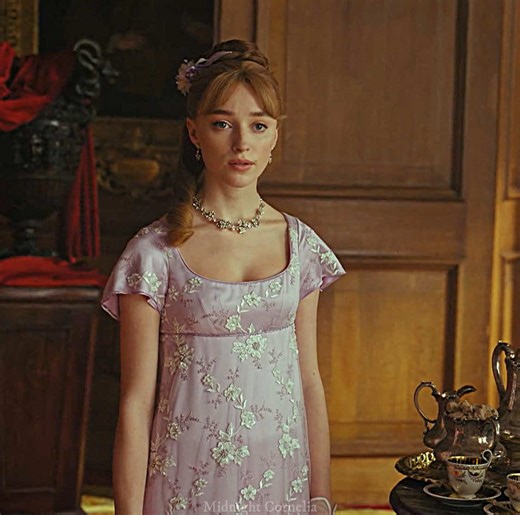 Daphne Bridgerton: Fierce Moments from the Series