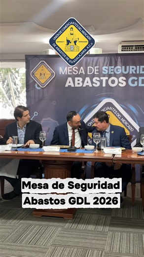 Mesa de Seguridad Abastos 2026, fortaleciendo la coordinación entre UCMA y las autoridades estatales y municipales. Agradecemos la participación de todas las dependencias y representantes que se suman al compromiso por la seguridad de nuestra comunidad. 💪🏼 | UCMA, A.C.