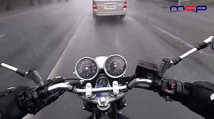 The Yamaha SR400 is a legendary classic that depicts a heritage Japanese motorcycle icon since 1978. The new SR400 is equipped with Fuel Injection while the older version is run by carburator. The 399cc, single-cylinder, air-cooled, 4-stroke, SOHC, 2-valve power plant with electronic fuel injection combined with the SR400’s light weight makes the bike a perfect modern classic day to day road companion. | Motorcyclephilippines.com