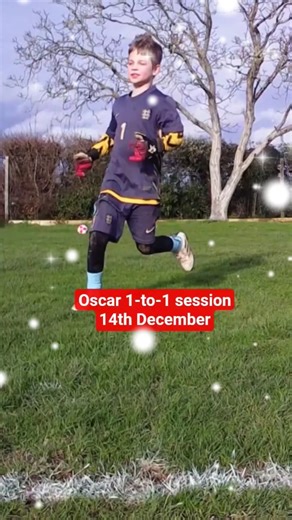 #gktraining #goalkeeper #grassroots #soccer #goals #gksaves #goalkeepersaves #football #match