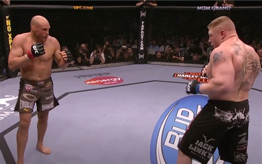 What was Randy Couture's UFC record?