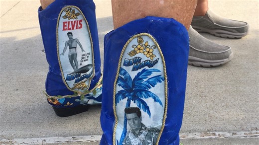 Graceland dress code: What to wear when taking care of business at Elvis' estate