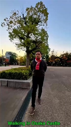 Walk 34 years ago, nung 1991,nakipamuhay ako kasama ang mga Jesuits ng Ateneo. Ang madalas na ginagawa namin, lakad lang ng lakad. Kung mag rorosaryo, maglalakad. Sa retreat, madalas maglalakad. Spiritual direction, maglalakad kasama ang isa pang Jesuit. Sa "Spiritual Exercise" ni St. Ignatius of Loyola, walking was at the center. It is a way to discern, observe, pray, think deeply, and meditate. It is a powerful symbol that our life is a pilgrimage. Isang paglalakbay ang ating buhay. Hindi ito 