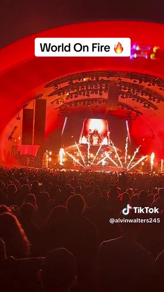 Stick Figure live at The Rady Shell in San Diego June 10, 2023. Epic venue. Epic show! #stickfigure #stickfiguremusic #livemusic #fyp #nativetiktok #sandiego #theradyshell #epic #worldonfire🔥