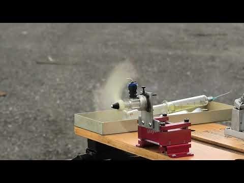 Diesel engine run: Cox 049 Babe Bee with RJL diesel head