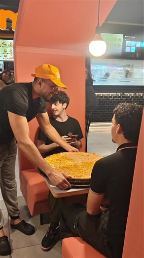Reto de Pizza XL en Yamii de Zaragoza