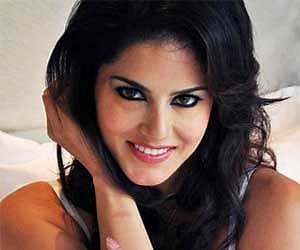 सनी लियोनी दिखेंगी बड़े पर्दे के 'ट्रिपल एक्स' में