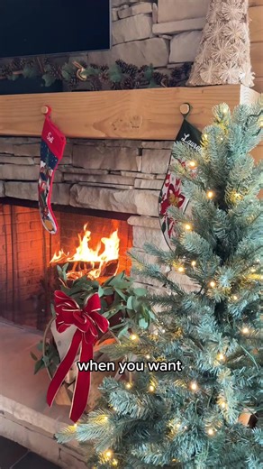 Avoid the holiday rush 🎅 Get personalized stockings & save 35%. | Personal Creations