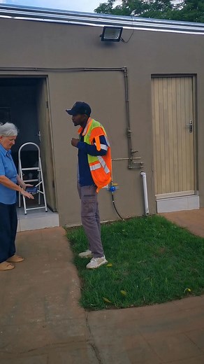 📍 Job Done RIETVALLEIRAND PRETORIA ‼️‼️! Piet DStv Installers recently completed a project in Rietvalleirand Pretoria that included: ✅ Professional TV Wall Mounting (neat finish, hidden cables) ✅ Brand-new Dish Installation & Alignment ✅ Extra View Setup for multi-room viewing Client was super happy with the result – crystal-clear picture and a stylish mounted TV setup 🎉 👉 Remember, we offer FREE call out in PRETORIA #everyonehighlightsfollowers #facebookreelsviral #tvwallmountinstallation #f