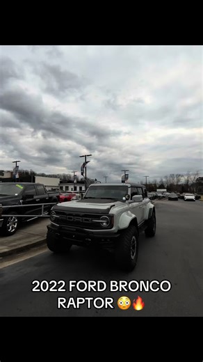 🔥 2022 Ford Bronco Raptor 🔥 The ultimate off-road beast — rugged, powerful, and engineered for extreme performance. If you want unstoppable capability with unmatched style, this Raptor is it! ✨ High-Output 3.0L EcoBoost V6 — Serious torque & power ✨ FOX Live Valve Shocks — Unmatched off-road performance ✨ Trail-Ready 4x4 — Rock, sand, mud — bring it on ✨ Raptor Exclusive Styling • Aggressive stance & heritage ✨ Premium Interior • Heated/Visible Seats • Big Touchscreen ✨ Off-Road Tech — Terrain
