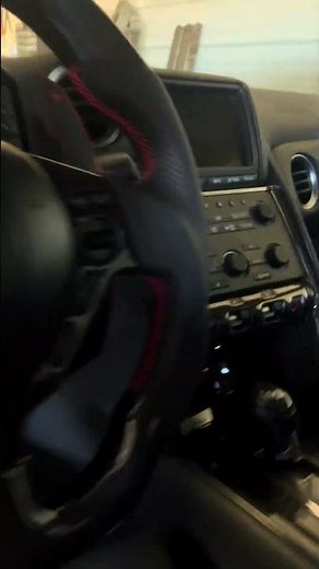 New Speed by Design radio in the GTR R35. ​‪@speedbydesign1151‬ ‪@Nissan‬