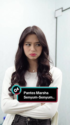 Dapatkan Laptop Axioo Hype Spesial Edition JKT48