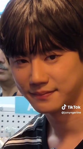 Lee Jun-young's Reborn Rookie Journey