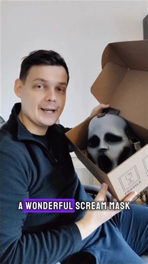 Ghost Face Review (Scream 2015) The Perfect Cosplay Mask? #scream #cosplaymask #screammask