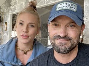 Megan Fox Who? Brian Austin Green And Sharna Burgess Are Totally In Love - Daily Soap Dish