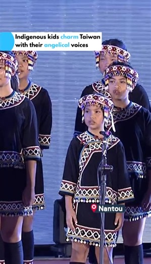 Indigenous children's choir stuns at National Day show At Taiwan's National Day fireworks celebration in Nantou, the spotlight turned to the a choir made up of young voices from Indigenous communities in Yushan. With powerful harmonies and cultural pride, these children moved the audience with their performance, honoring their rich Indigenous heritage. #taiwan #nantou #indigenous #children #choir #doubleten #culture #heritage #玉山 #performance #pride #unity #music | 民視英語新聞 Formosa News