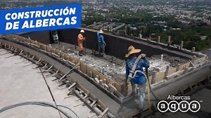 10K views · 150 reactions | Conoce todos los detalles sobre la construcción de esta alberca en colaboración con el despacho de Artigas Arquitectos. Su diseño con rebosadero hacia el infinito y la hermosa vista con la que contará la vuelven completamente única. ¡No te la pierdas, DALE PLAY! . Conoce nuestros servicios de diseño, ingeniería y equipamiento. albercasaqua.com | Albercas Aqua | Facebook