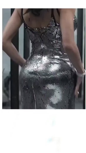 short_movie_7979 on Instagram: "🎬 Movie: Underwater (2020) ⭐ Genre: Sci-Fi / Horror ⏳ Runtime: 1h 35m 🌟 Rating: 5.9/10 ☀️ Cast: Kristen Stewart, Vincent Cassel, Jessica Henwick, John Gallagher Jr. 📖 Brief Overview Set in 2050, the story follows a crew of underwater researchers at the Kepler 822 drilling facility in the Mariana Trench. After a massive earthquake destroys their station, the survivors must navigate the dark, high-pressure ocean floor to find safety while being hunted by mysterio