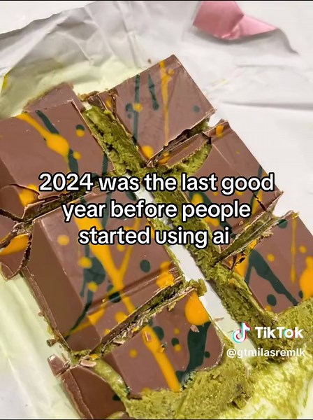 #2024#nostalgia#fyp#mpesfyp#bratsummer | apple dog meme