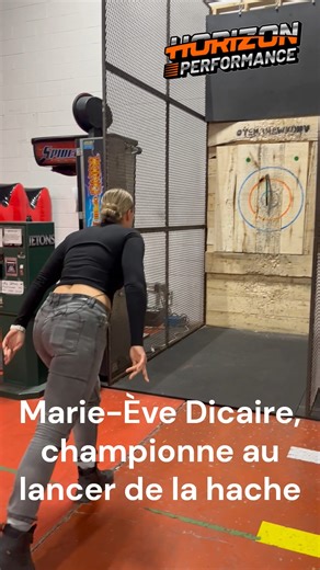 Aperçu du 6e épisode : lancer de la hache et taureau mécanique chez Tomahawk Drummondville! Cette semaine à Horizon Performance, Marie-Eve Dicaire reçoit une invitée inspirante : la chanteuse Lulu Hughes. Au programme : rouler à moto, une immersion culturelle au musée des Abénakis, une activité de lancer de haches, du taureau mécanique et une escapade gourmande au verger Larivière, en pleine saison des pommes. C’est à ne pas manquer, le dimanche 21 décembre 2025 à midi à RDS. Voici l’horaire des