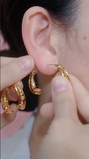 ✨ Stylish Earrings for Women | Latest Trending Earring Design 2025 | Smart & Elegant Look