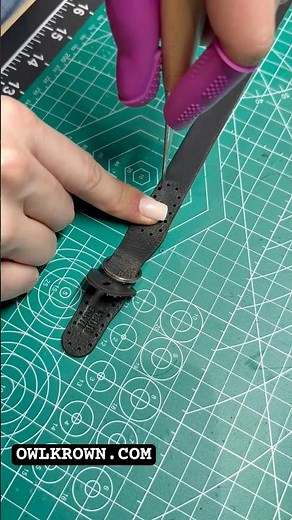 Crafting the Perfect Leather Camera Strap | Leica | Fuji |