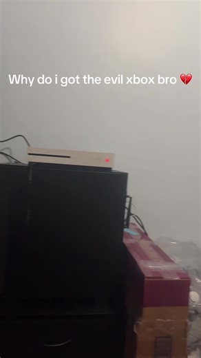 Iphone13promaxhype (@ipon13pm)’s videos with original sound - Stunlockers